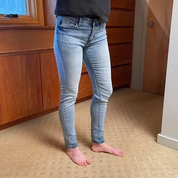 KanCan Skinny Jeans 26/fits like 27 - Picture 3 of 7